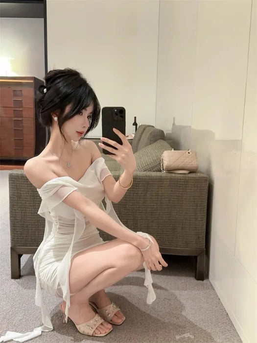 VenusFox Woman Dress Strapless Ruffles Sweet Off Shoulder Patchwork Slim Sweet Backless Summer Fashion Party Mini Dresses Sexy