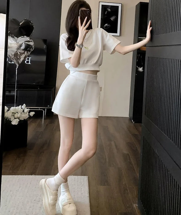 Women's Short Sets 2 Pieces Tracksuit White Clothing Female Shorts Trend 2024 New Coordinated Korean Style Tailor Fashion Full
