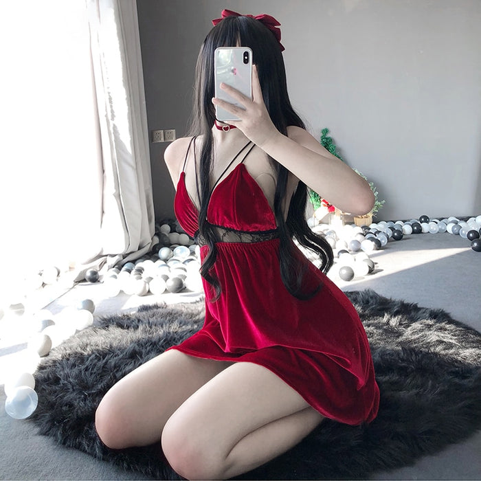 VenusFox Store Fashion Velvet 2 Pieces Women Sexy Lace Robe Pajama Sleepwear Warm Winter Pajamas Sets Suit Sleeveless Nightwear 2020