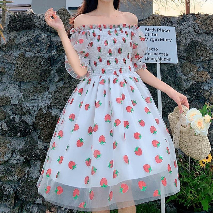 VenusFox Strawberry Dress Women French Style Lace Chiffon Sweet Dress Casual Puff Sleeve Elegant Printed Kawaii Dress Women