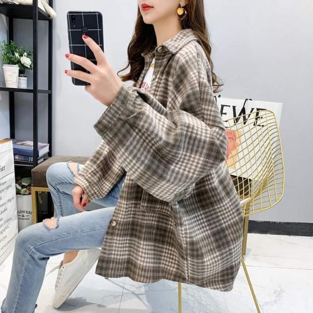 VenusFox Female Spring Vintage Oversized Plaid Flannel