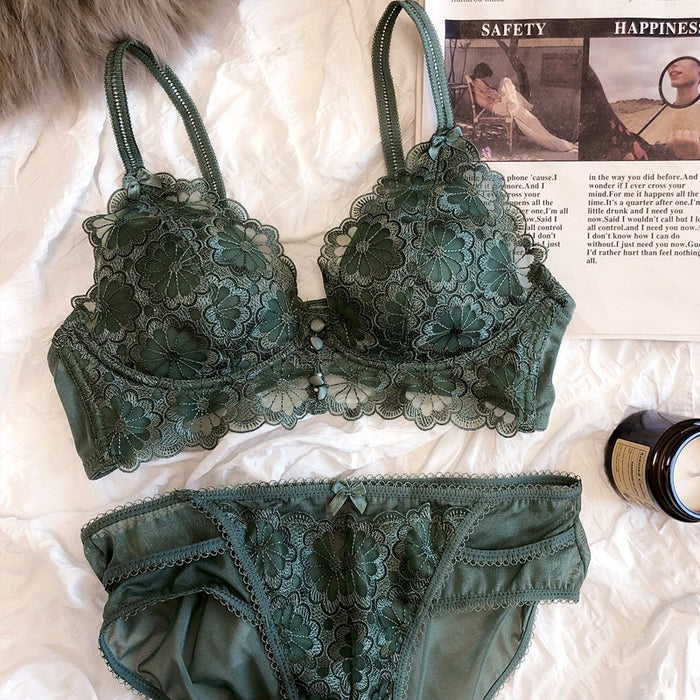 VenusFox Cup Triangle Thin Cotton Cup Bra And Panty Set Comfortable Push Up Full Floral Lace Underwear Lingerie Girls Green Wire Free