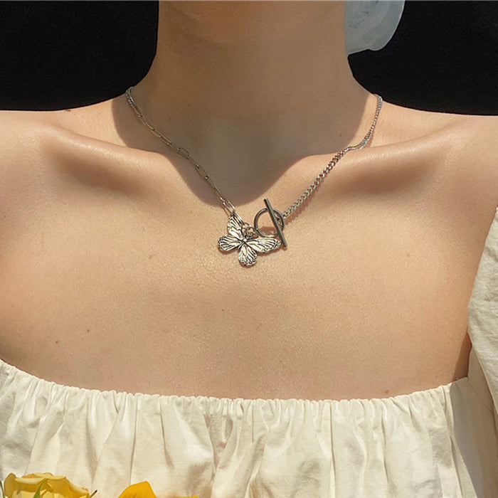 VenusFox Shiny Zircon Butterfly Pendant Choker Light Luxury Aesthetic Niche Clavicle Silver-plated Necklace Jewelry Women