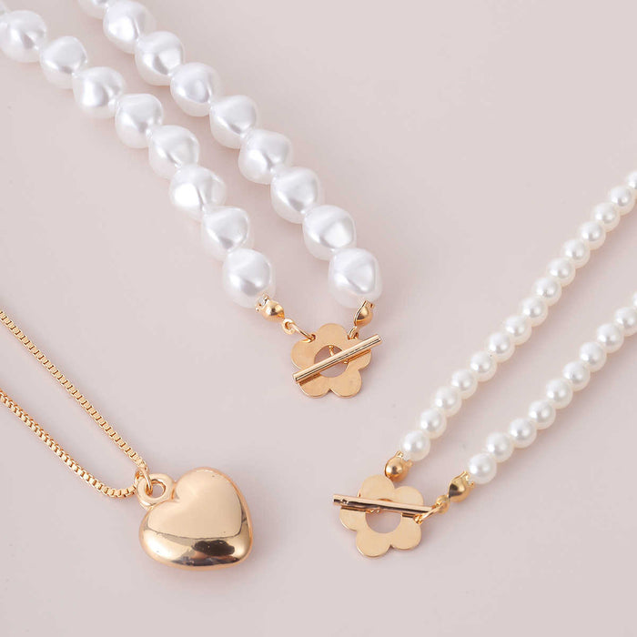 VenusFox Elegant White Pearl Choker Necklace For Women Aesthetic Gold Color Heart Pendant Necklaces Jewelry Accessories Collier Femme