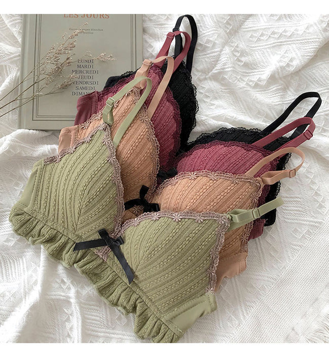 VenusFox Roseheart Winter Women Fashion Red Green Lingerie Lace Straps Bralette Bow Panties Wireless Bra Sets Underwear Lingerie Sets