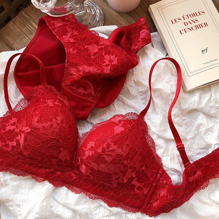 VenusFox French Underwear Sexy Lace Bra Set Women's Rimless Girl Super Light Triangle Cup Push up Bralette And Panties Sleepwear Sets