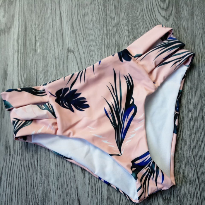 Sexy Cut Push Up Print Swimwear With Underwire