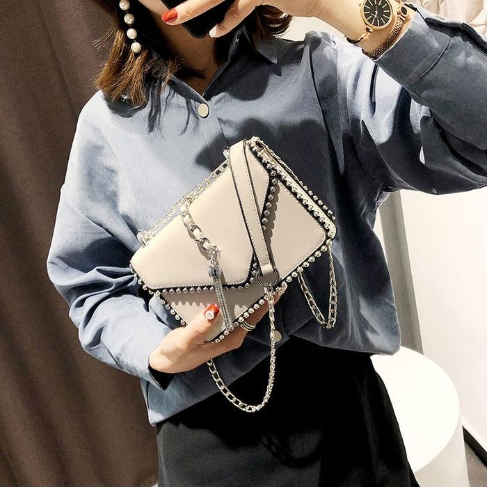 Fashion Leather Simple Small Square Handbag with Tassel Chain